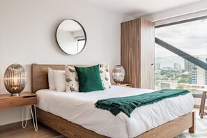 尊贵双人房 | 特色家居、熨斗/熨衣板、免费 WiFi、床单