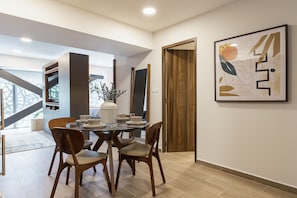 Dining room - Casai Roma Cibeles (Mexico City)