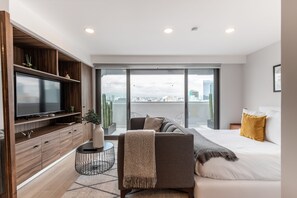 尊荣客房 | 特色家居、熨斗/熨衣板、免费 WiFi、床单