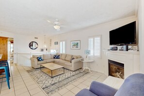 TV, fireplace, DVD player, books