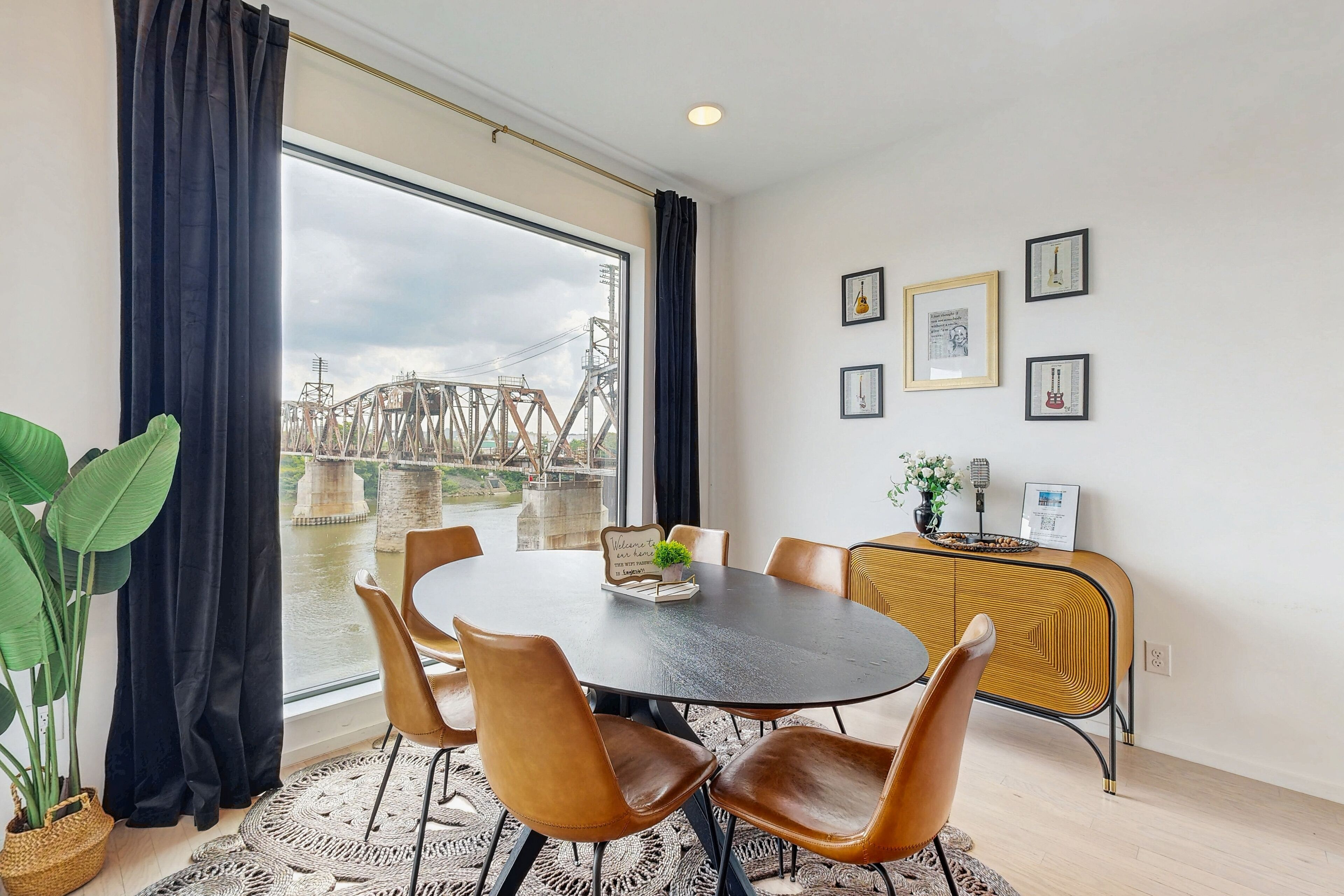 تناول الطعام