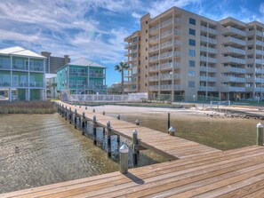 Exterior - OGP3B. Great 3BR. Sleeps 10. Community Dock. Beach. Pool. Tremendous value! (Gulf Shores)