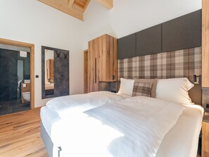 4 bedrooms, Internet