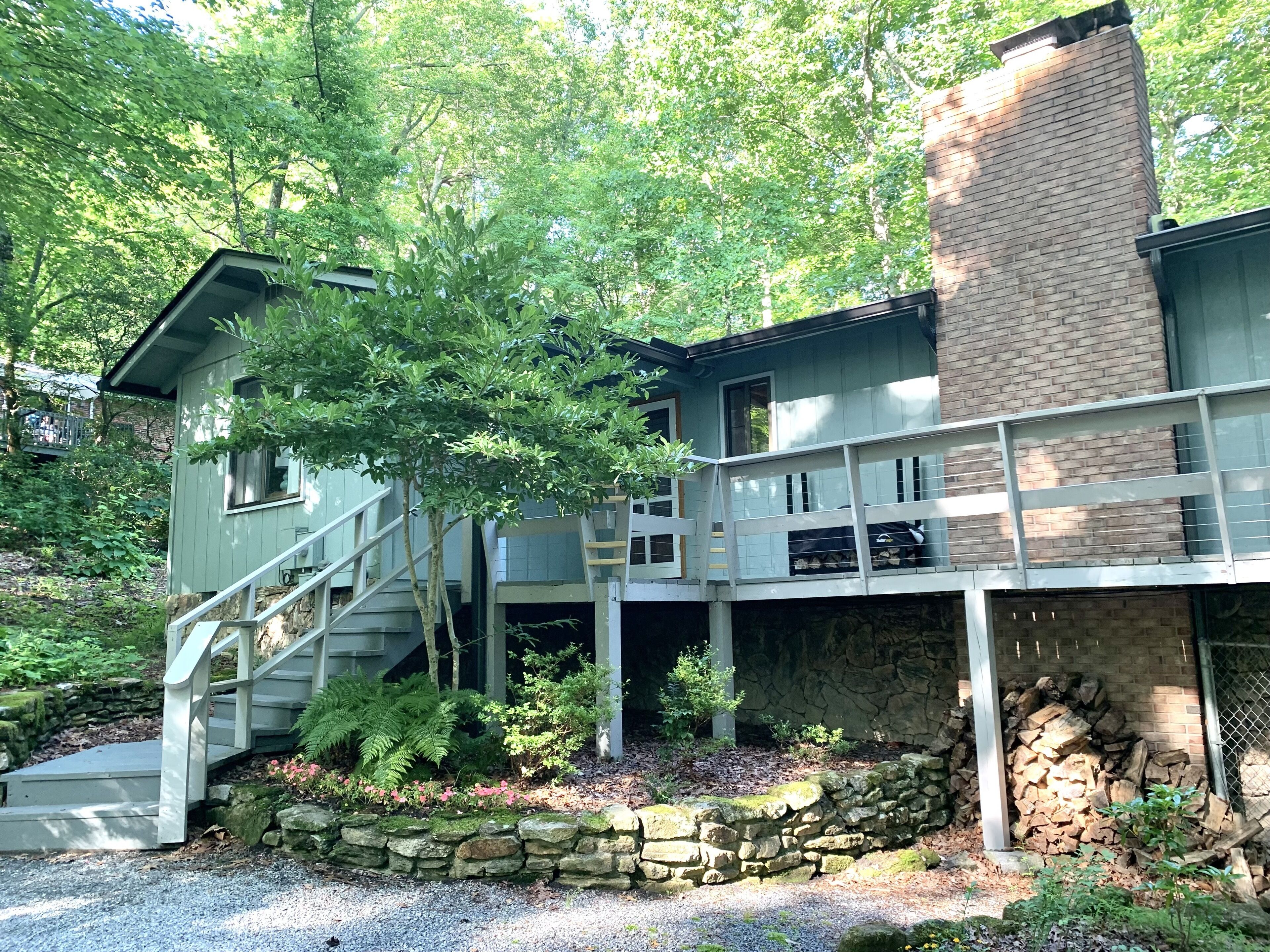 Hendo Hideaway-Enjoy Hendersonville & Brevard