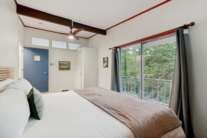 4 habitaciones, tabla de planchar con plancha, internet y ropa de cama 