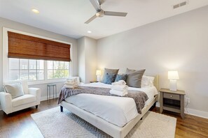 4 Schlafzimmer, Bügeleisen/Bügelbrett, Internetzugang, Bettwäsche