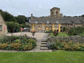 House | 3 bedrooms, Egyptian cotton sheets, WiFi