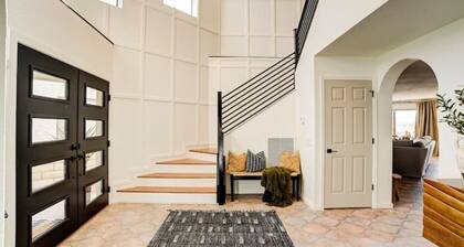 Best Luxury Riverfront Home w/ Private Pool & Dock