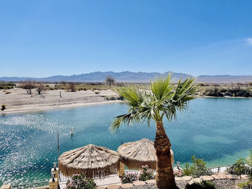 Best Luxury Riverfront Home w/ Private Pool & Dock