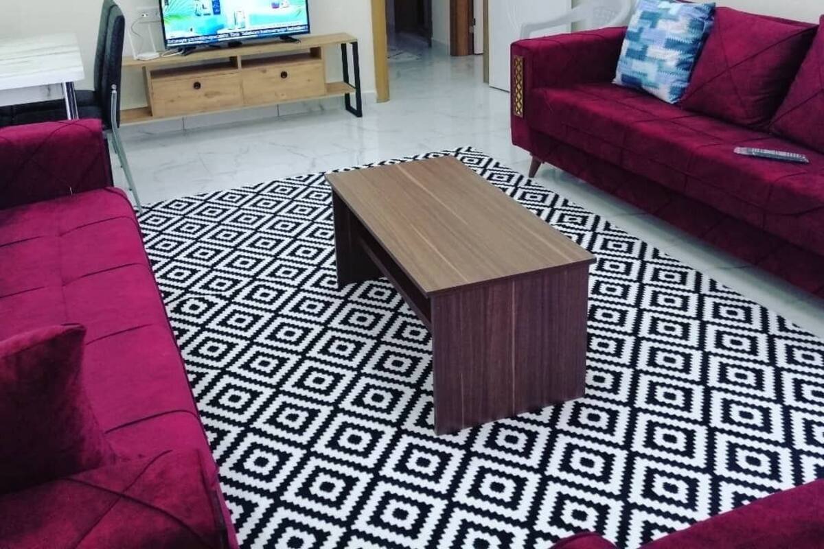 Condo estándar, 1 habitación | Ropa de cama hipoalergénica y escritorio