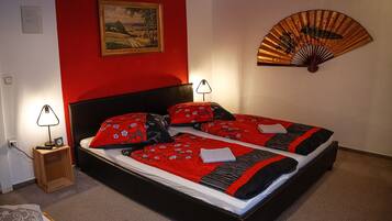 1 bedroom, travel crib, free WiFi