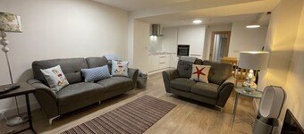 Number 18 Westport town centre town house