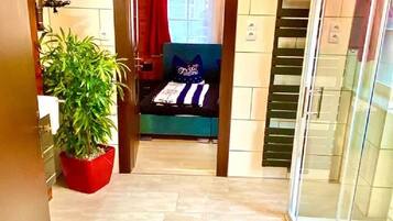 2 Schlafzimmer, Zimmersafe, schallisolierte Zimmer