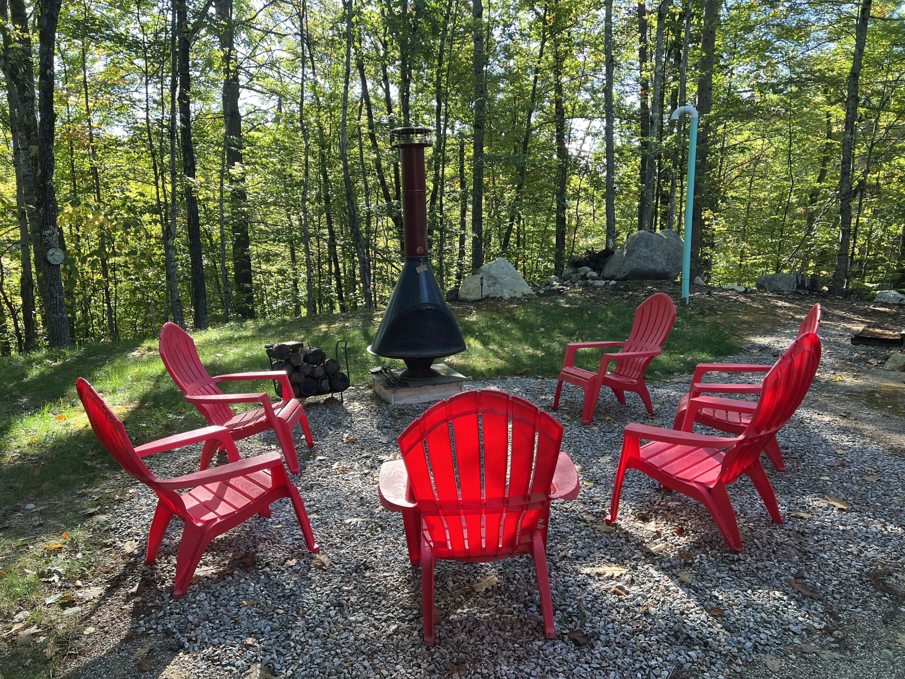 Perfect Eidelweiss Chalet Retreat - Lake and Mountains - few min walk to beach