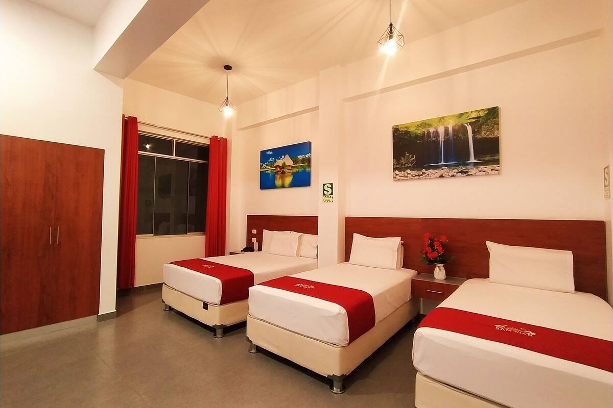 City Triple Room