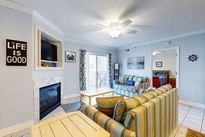 Télévision, cheminée