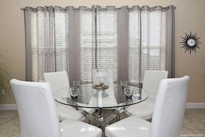 Dining - Solterra Resort-4187modjgil by Florida Star Vacations (Davenport)