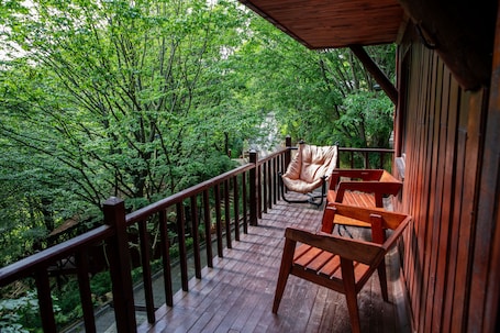 Premium Duplex | Terrace/patio