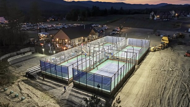 スポーツ場