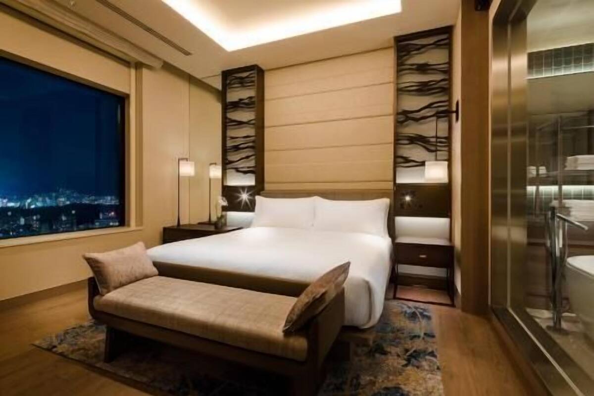 In-room safe, desk, laptop workspace, blackout curtains