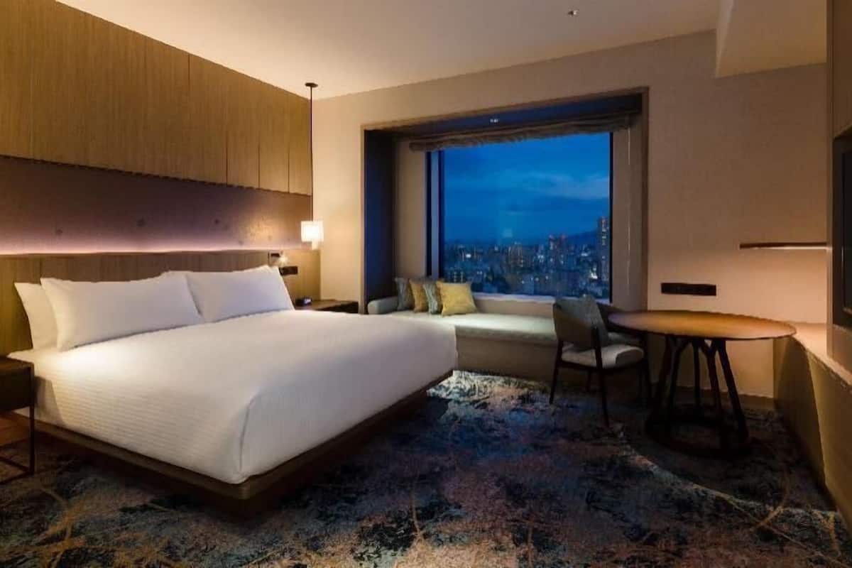 In-room safe, desk, laptop workspace, blackout curtains