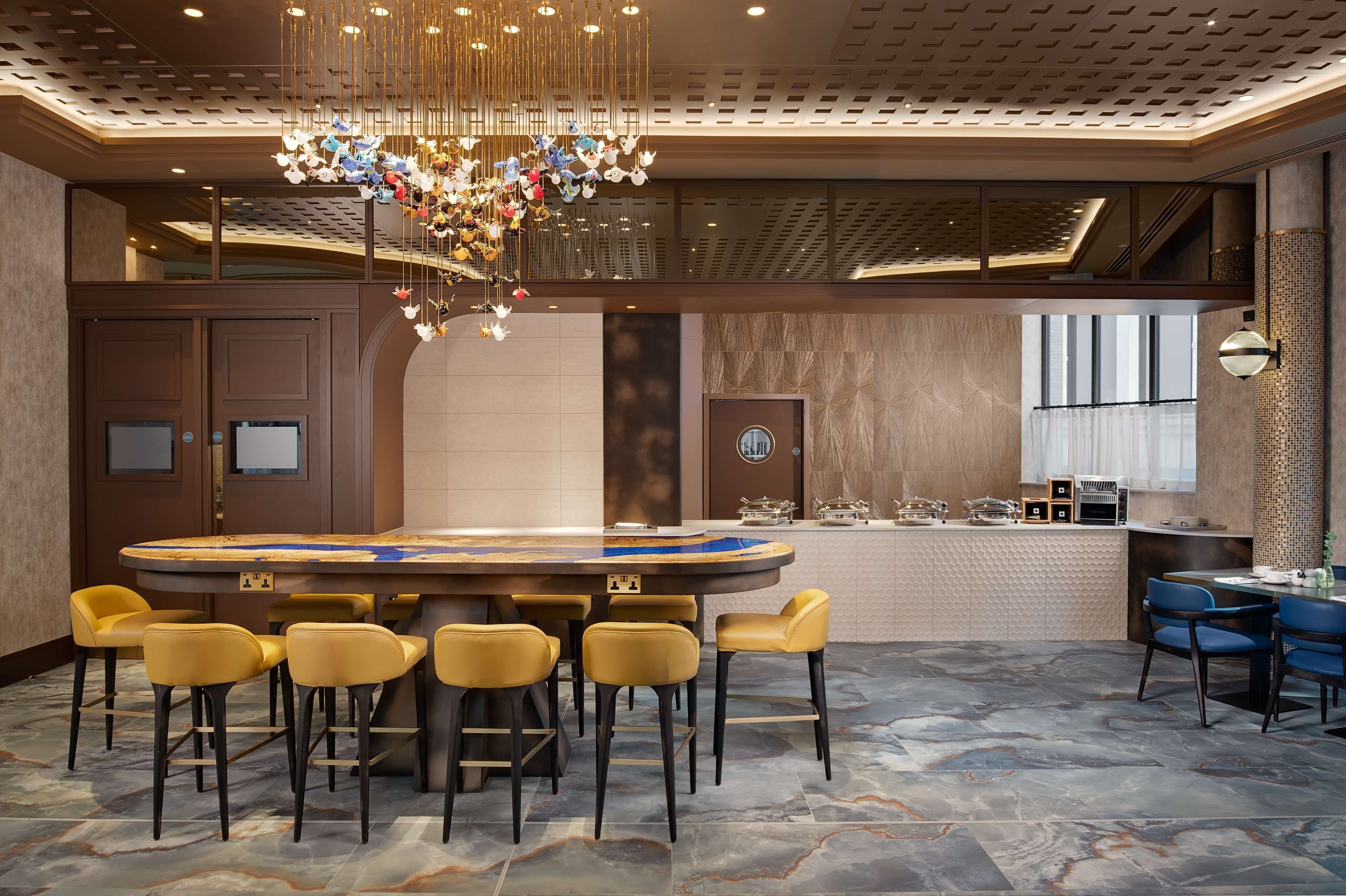 daily buffet breakfast for a fee