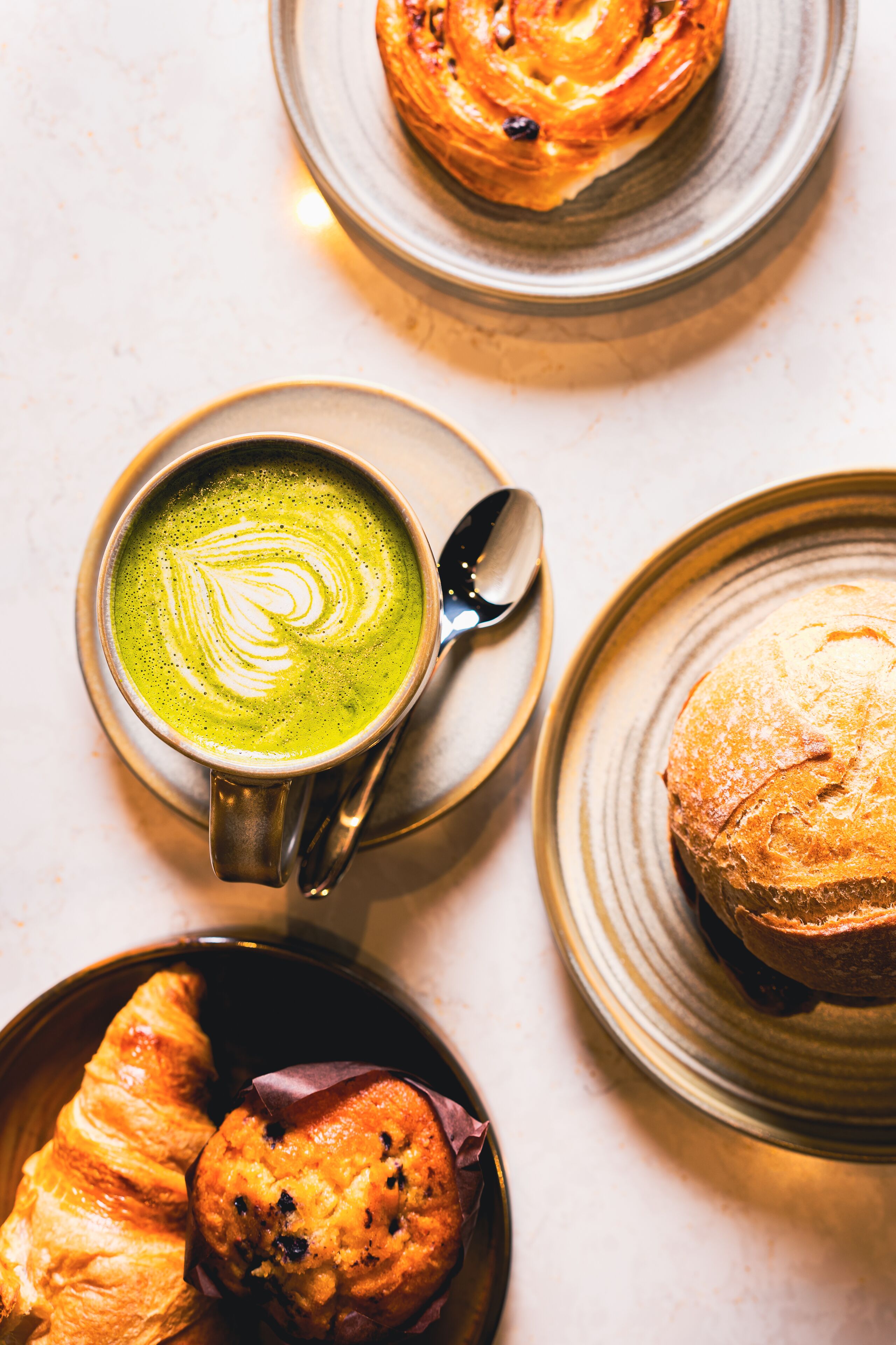 daily buffet breakfast for a fee