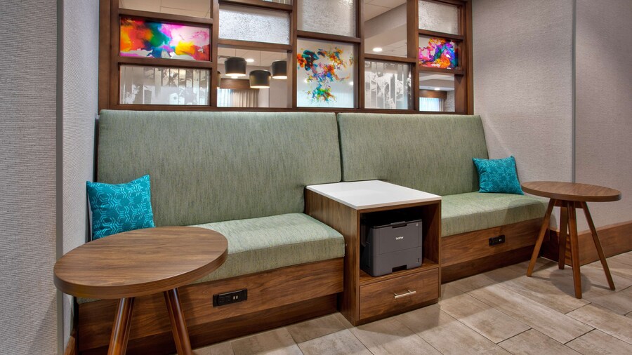 Hampton Inn By Hilton Paris