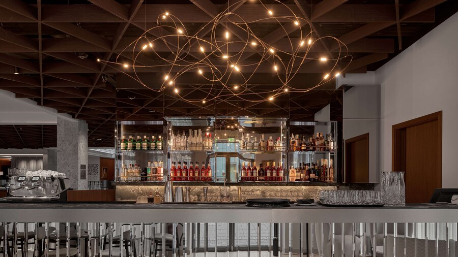 Iceland Parliament Hotel, Curio Collection By Hilton