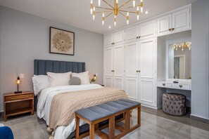 Junior-Zimmer | Hochwertige Bettwaren, Schreibtisch, kostenloses WLAN, Bettwäsche