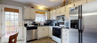 Mount Juliet Home on 1 Acre | Private Outdoor Space | 30 Minutes to Nashville