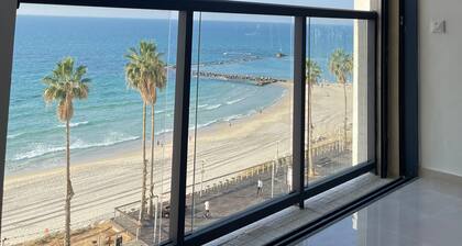 50 steps from the beach !! family Apartment with 3 bedrooms