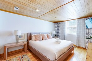 5 soverom, internettilgang og sengetøy