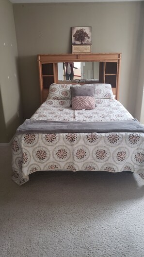 1 bedroom, iron/ironing board, bed sheets