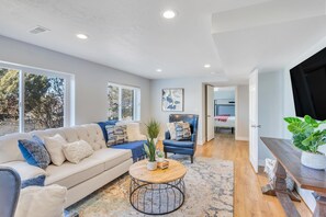 5 chambres, fer et planche à repasser, accès au Wi-Fi (inclus)