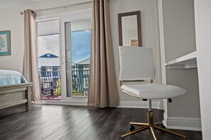 2 chambres, bureau, fer et planche à repasser, Wi-Fi gratuit