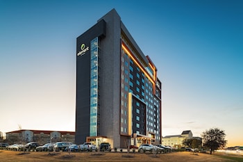 Element Dallas Las Colinas