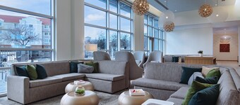 เอเลเมนต์ ดัลลัส ลาส โคลินัส