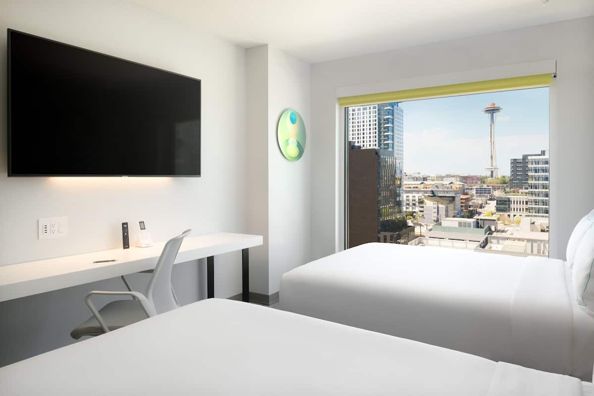Ropa de cama de alta calidad y camas con pillow-top