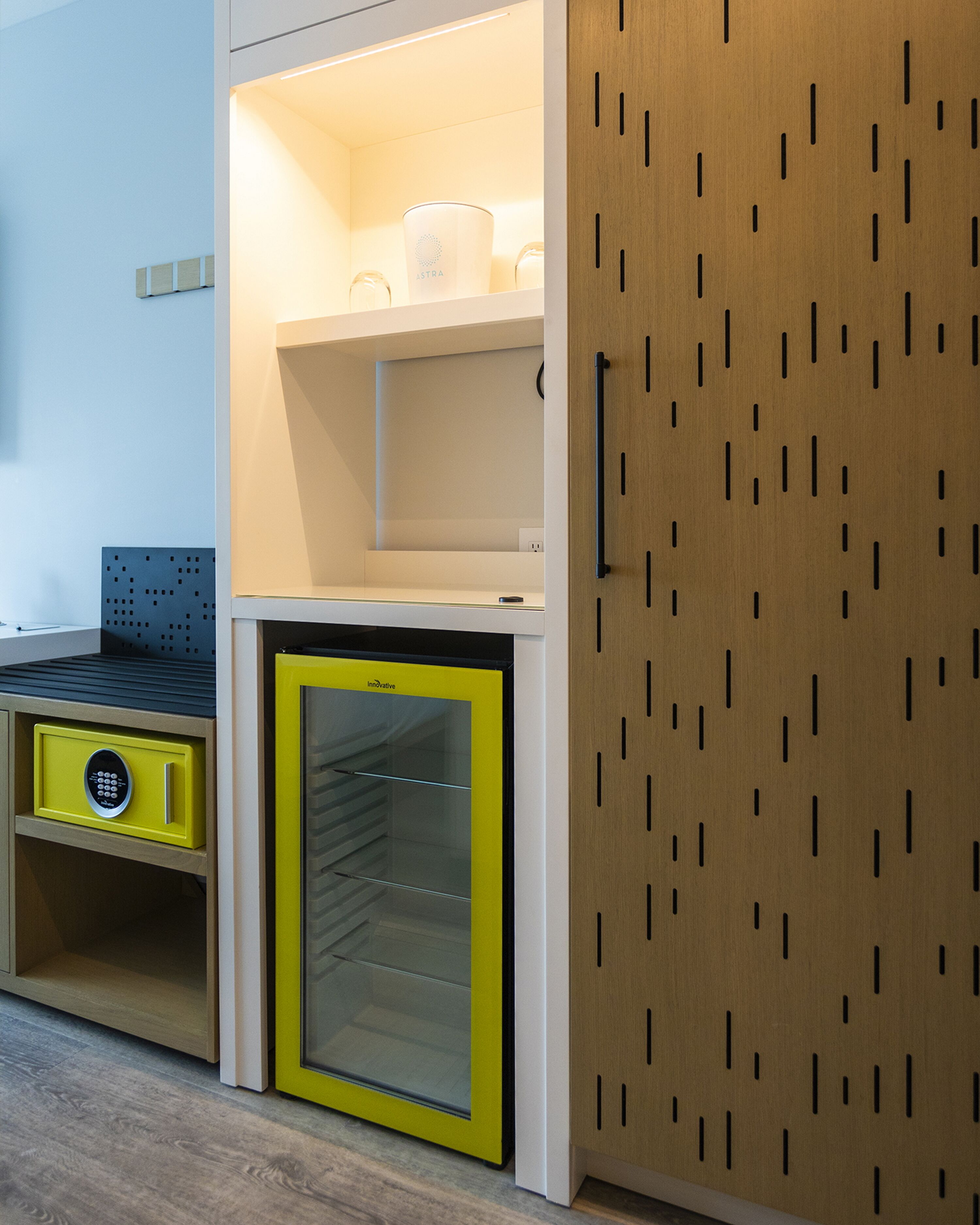 1 bedroom, premium bedding, pillow-top beds, in-room safe