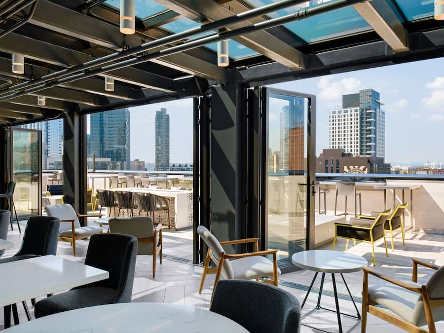 2 bars, bar sur le toit