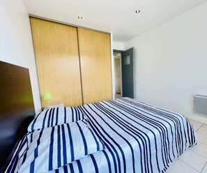 1 bedroom, iron/ironing board, free WiFi - Rimbaud (Bains-les-Bains)