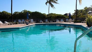 Udendørs pool, opvarmet pool