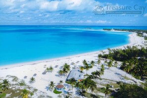 Beach nearby, beach towels - VILLA SOFIA, TREASURE CAY PARADISE, FULLY SANITIZED (Treasure Cay)