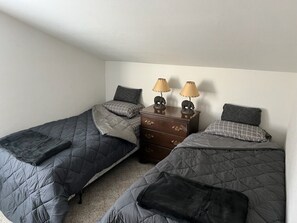 3 Schlafzimmer, Schreibtisch, kostenloses WLAN, Bettwäsche