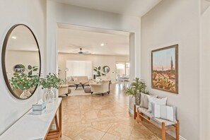 Smart TV, books, stereo