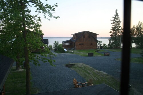 NEW cabin at White Birch Resort, Heated pool, Resort amenities included