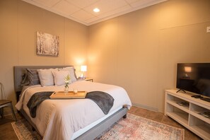 4 chambres, bureau, accès au Wi-Fi (inclus), literie fournie