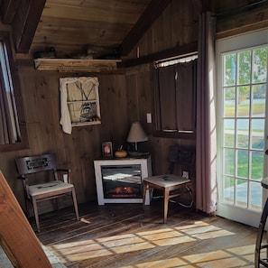 Unclassified image, 3 of 10, button