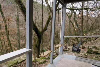 Downtown Parking   The Mary Margaret Guest Suite